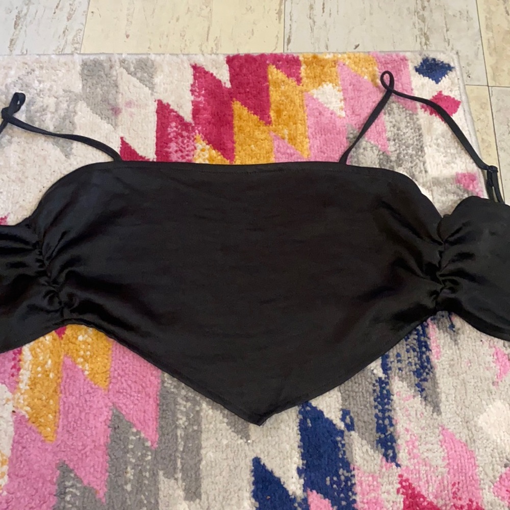 pacsun black tie top